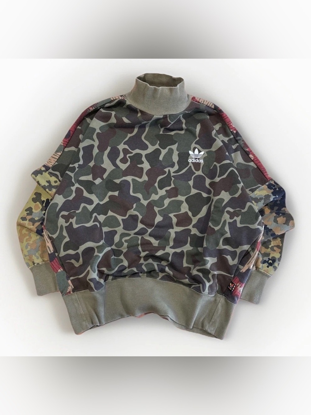 Pharrell Williams x Adidas Hu Hiking Sweatshirt Mock Neck Camo Sweater Small